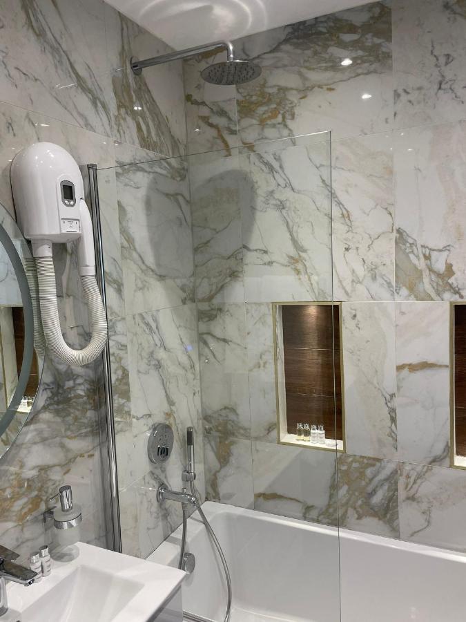 Park Avenue Hotel Лондон Экстерьер фото